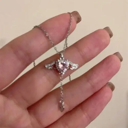 Three-dimensional Three Piece Set
